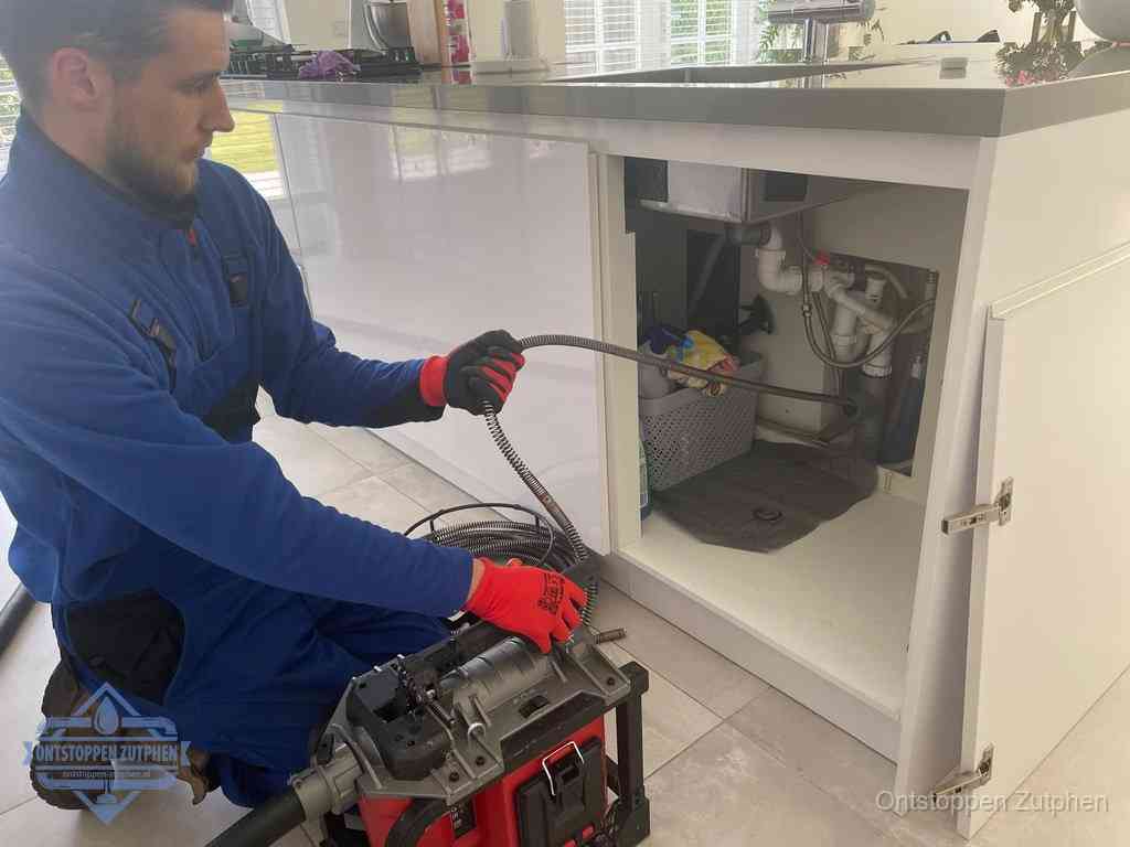 Riool ontstoppen ontstoppingsveer in Zutphen