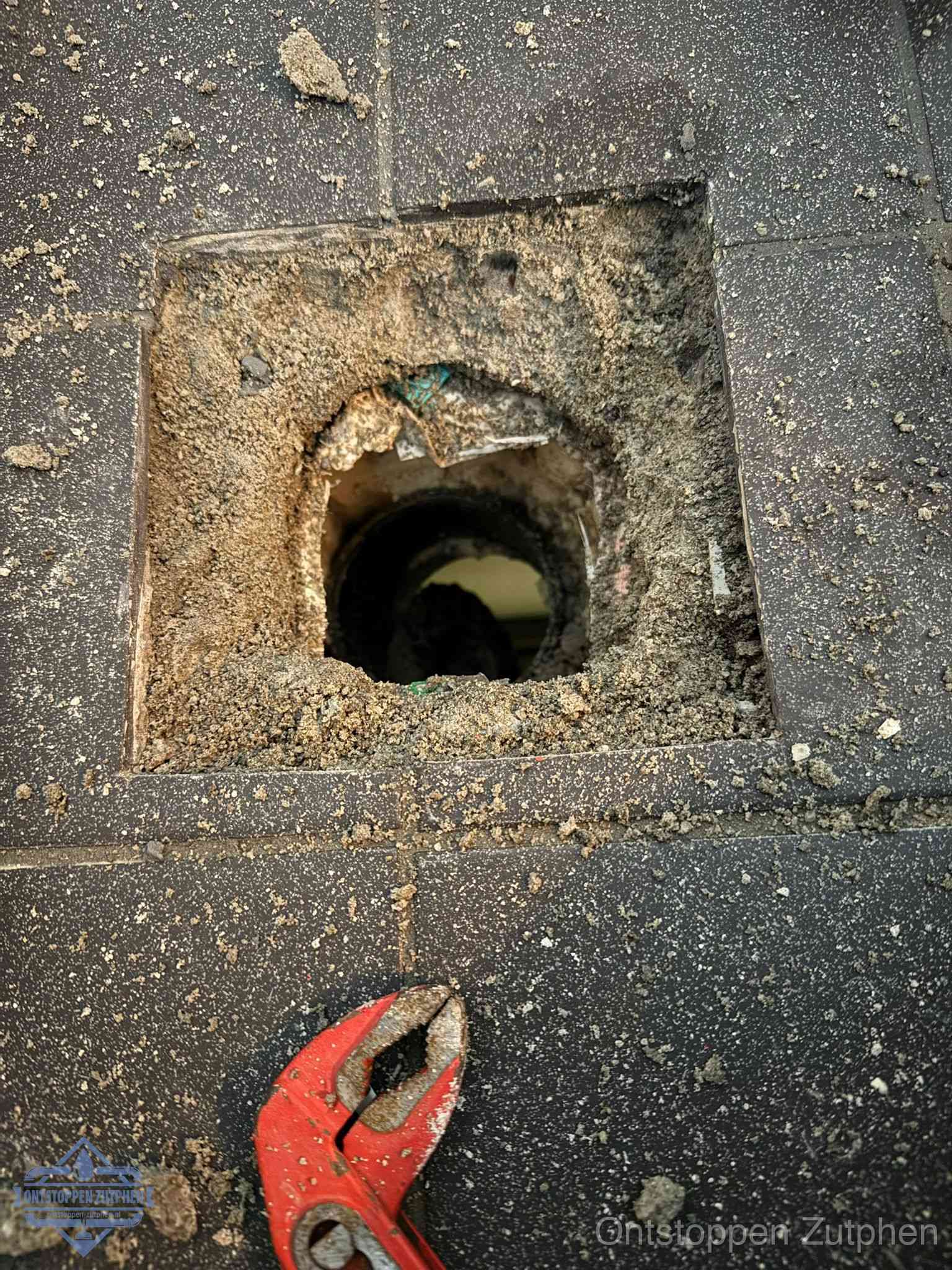 Rioolputje erfgrens eigendom in Zutphen